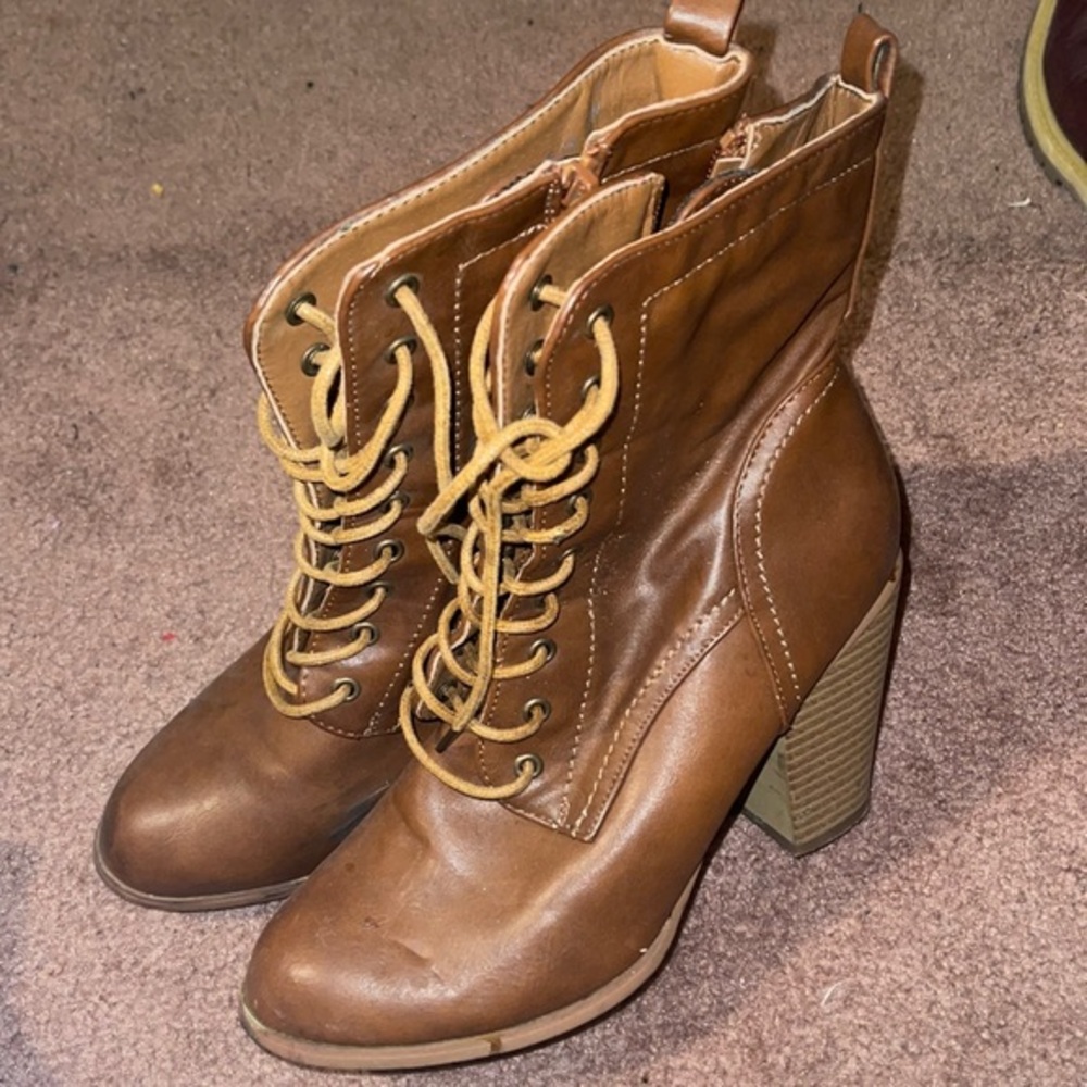 Tan High Heel Woman Boots Zipper and Laceup